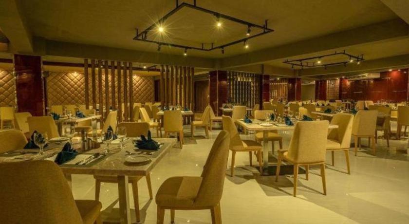Hotel Castle Salam Khulna Extérieur photo