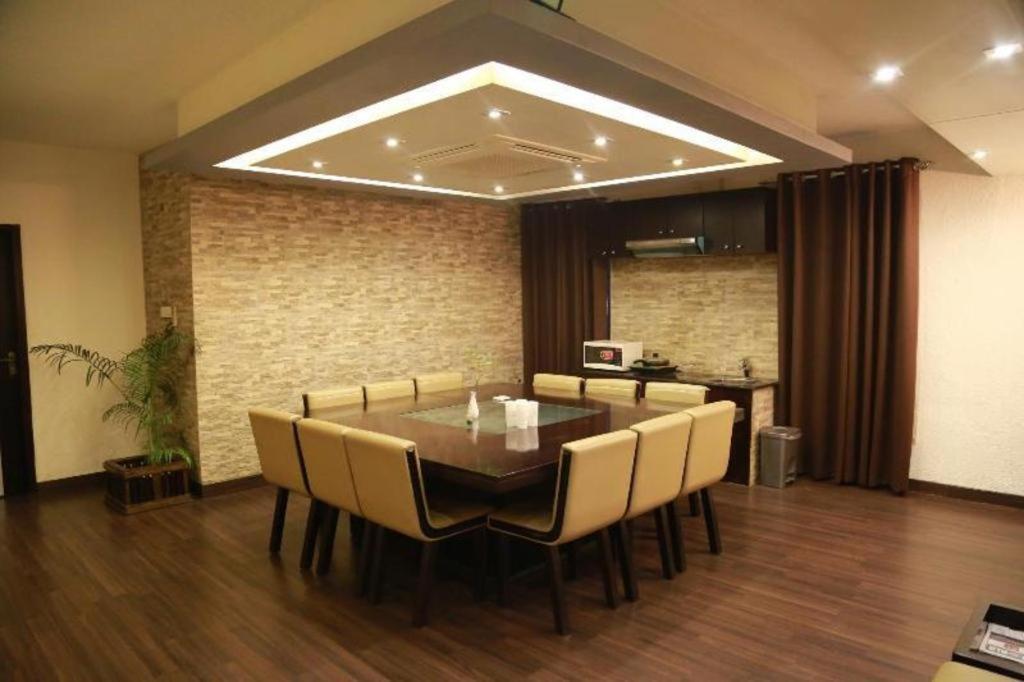 Hotel Castle Salam Khulna Extérieur photo