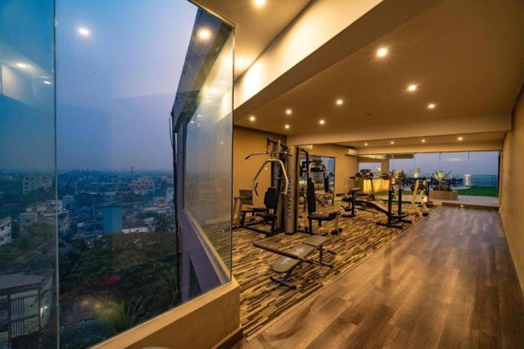 Hotel Castle Salam Khulna Extérieur photo
